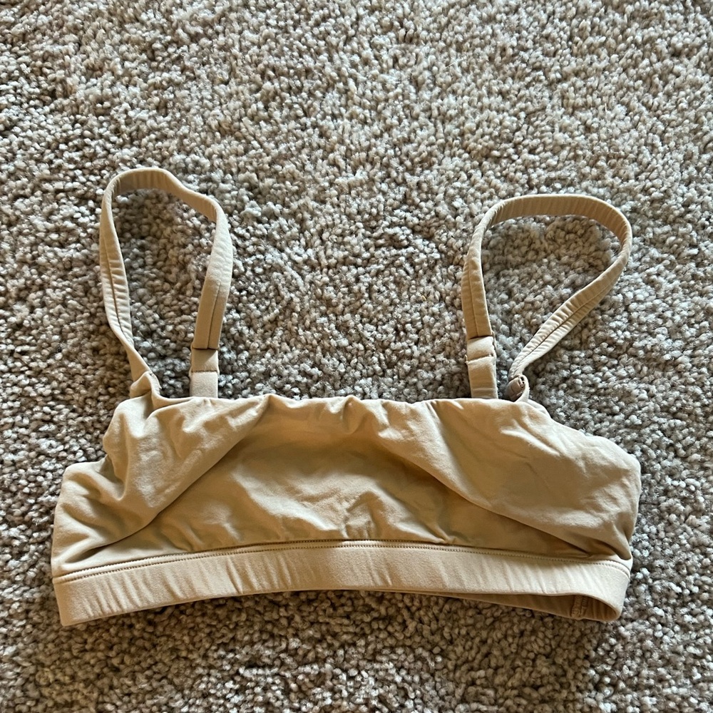 skims fits everybody bralette